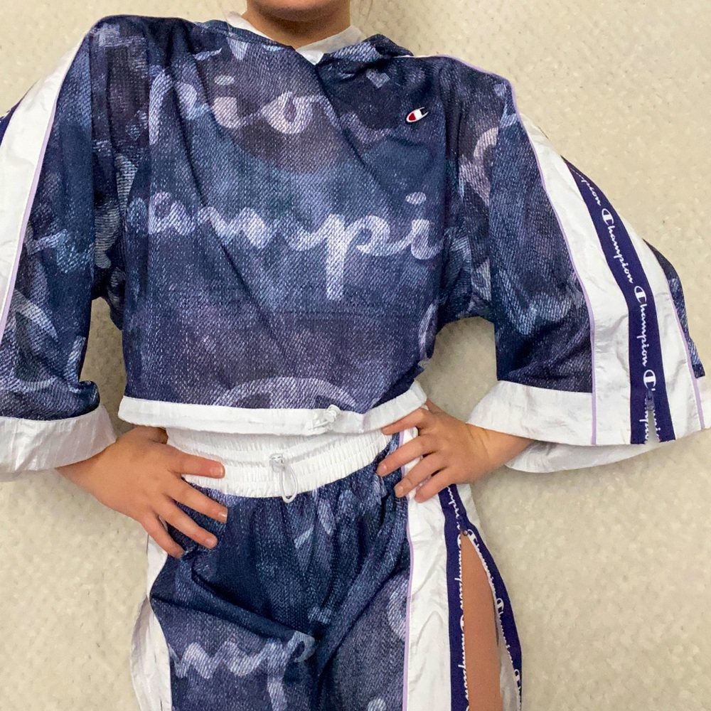 Champion set